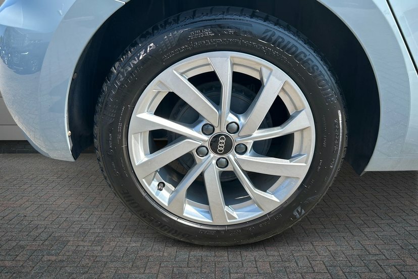 Audi A1 1.0 Tfsi 25 Sport Sportback 95 Grey #5