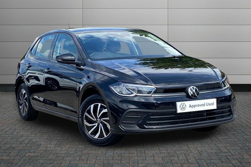 Volkswagen Polo 1.0 Evo Life Hatchback 80 Ps Black