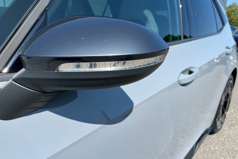 Cupra Born 58Kwh V2 Hatchback 204 1 Owner, Fsh, Superb Blue #19