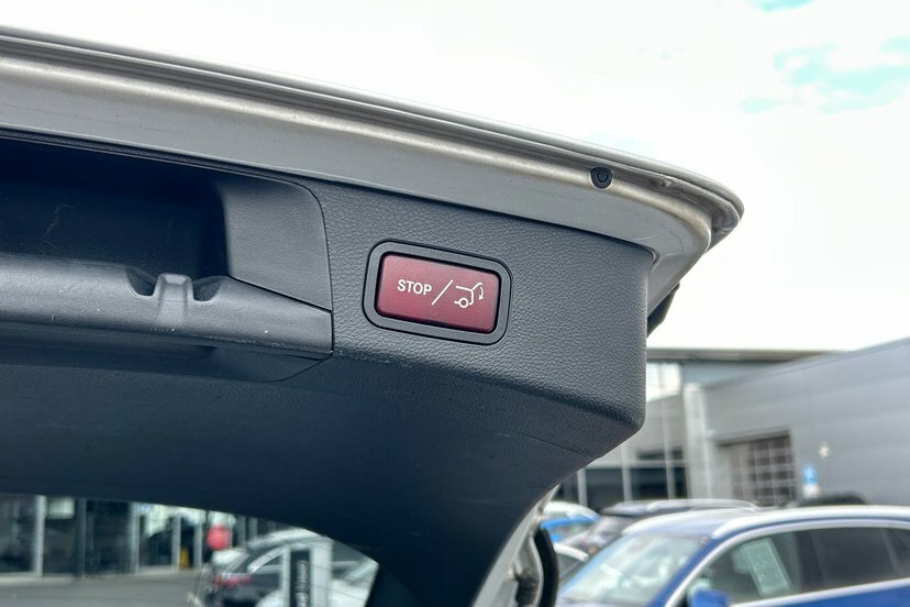 Mercedes-Benz C Class C 200 Sport Premium Plus Grey #16