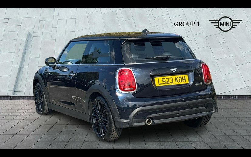 Mini Hatch 3-Door Hatch Cooper Exclusive LS23KOH Black #2