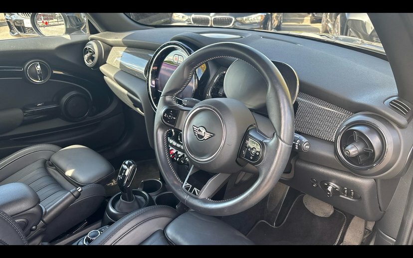 Mini Hatch 3-Door Hatch Cooper Exclusive LS23KOH Black #6