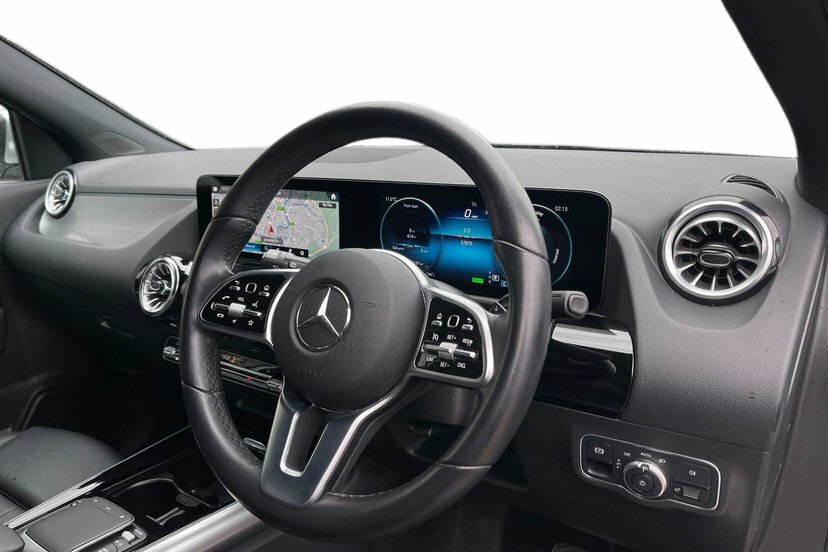 Mercedes-Benz EQA Eqa 250 66.5Kwh Sport Suv 190 P Silver #5