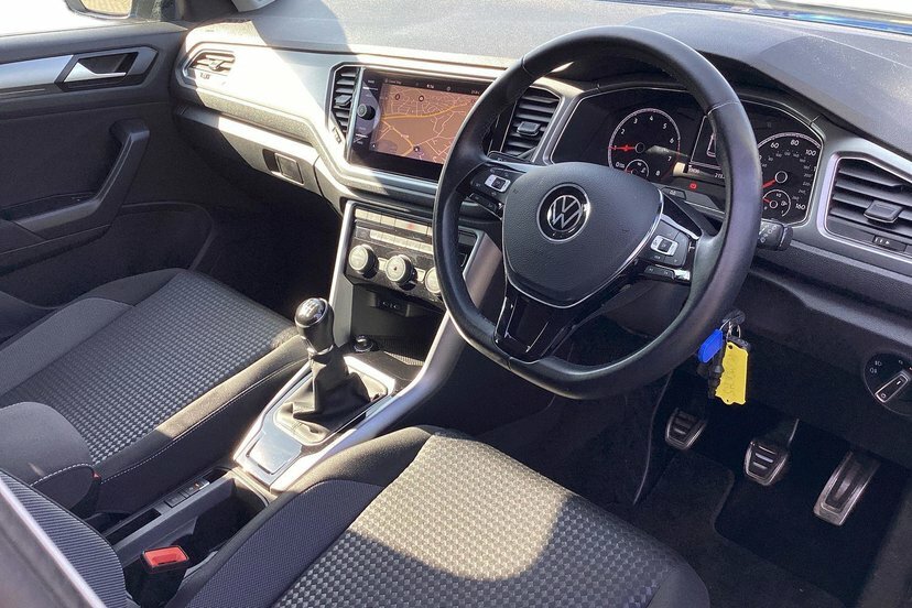 Volkswagen T-Roc 1.5 Tsi Evo Active Suv 150 Ps Blue #6