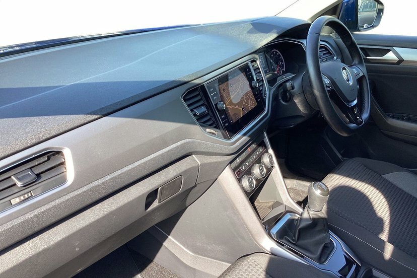 Volkswagen T-Roc 1.5 Tsi Evo Active Suv 150 Ps Blue #2
