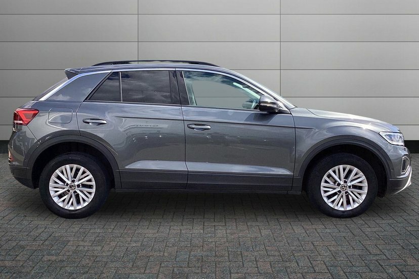 Volkswagen T-Roc 1.5 Tsi Life Suv Dsg 150 Ps Grey #4