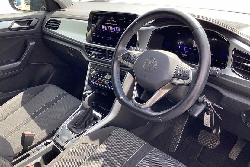 Volkswagen T-Roc 1.5 Tsi Life Suv Dsg 150 Ps Grey #6