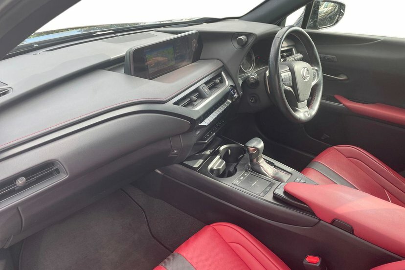 Lexus UX 250H 2.0 Cvt Premium Sport Edition Black #2
