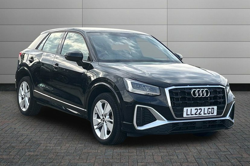 Audi Q2 1.5 Tfsi Cod 35 S Line Suv S Tronic 15 Black