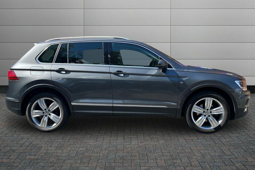 Volkswagen Tiguan 2.0 Tdi Match Suv Dsg 150 Ps Grey #4