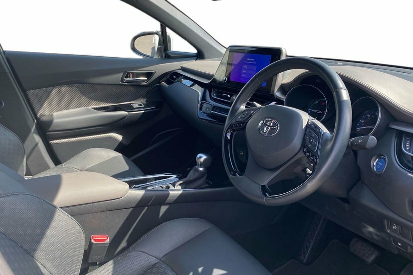 Toyota C-Hr Design Red #11