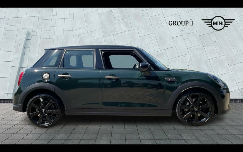 Mini Hatch 5-Door Hatch Cooper S Resolute Edition DE72YZO Green #3