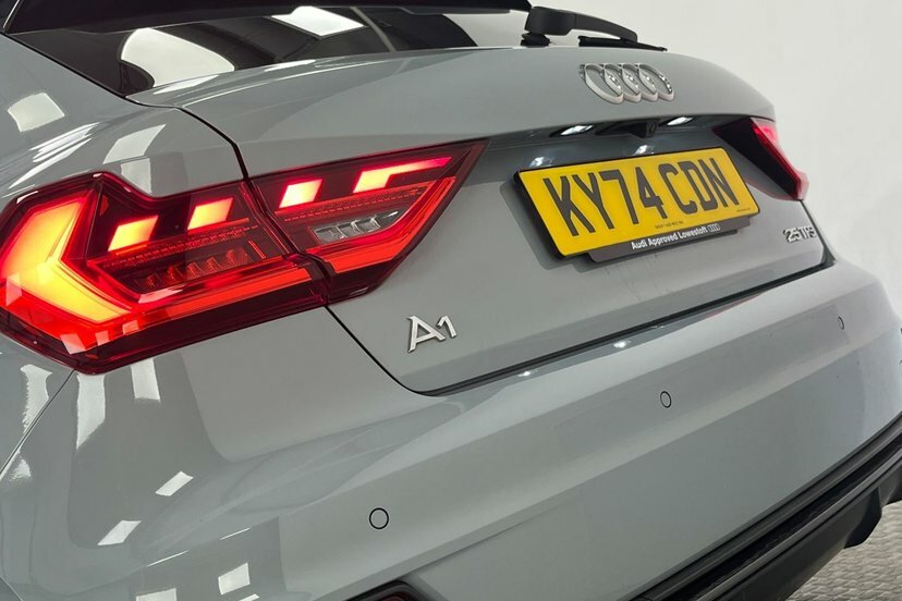 Audi A1 25 Tfsi Sport S Tronic Grey #37