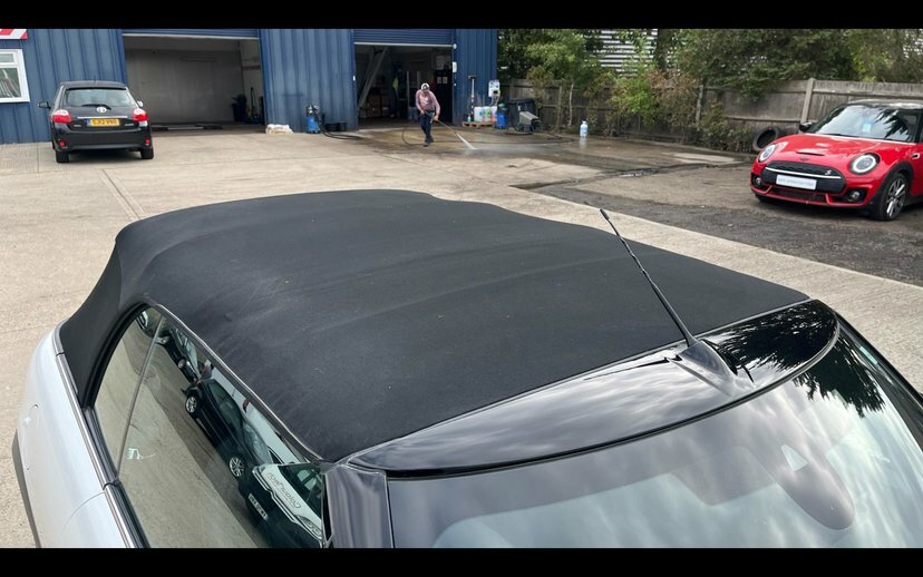 Mini Convertible 1.5 Cooper Sport Convertible Steptronic Black #21