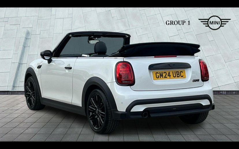 Mini Convertible Convertible Cooper Exclusive White #2