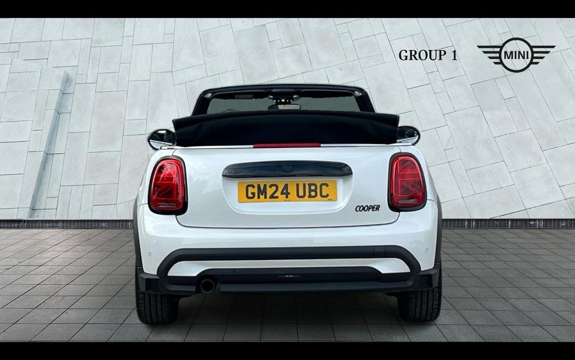 Mini Convertible 1.5 Cooper Sport Convertible Steptronic Black #15