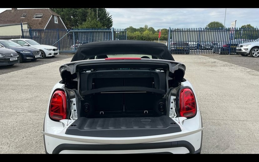 Mini Convertible 1.5 Cooper Sport Convertible Steptronic Black #13