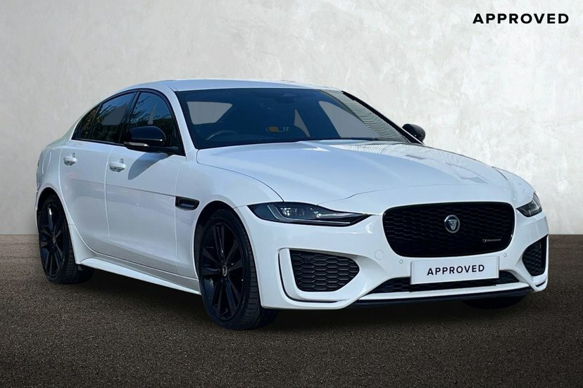 Jaguar XE 2.0 D200 Mhev R-dynamic S Saloon White