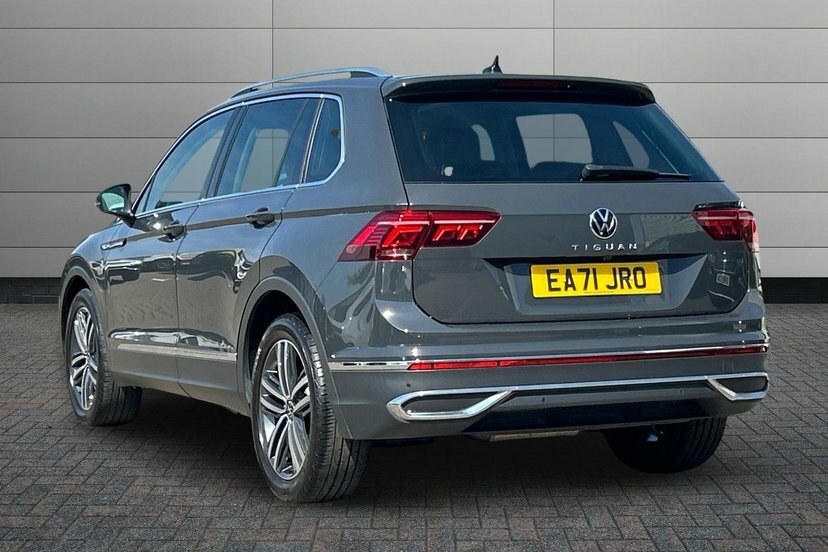 Volkswagen Tiguan 2.0 Tdi Elegance Suv Dsg 150 Ps EA71JRO Grey #3