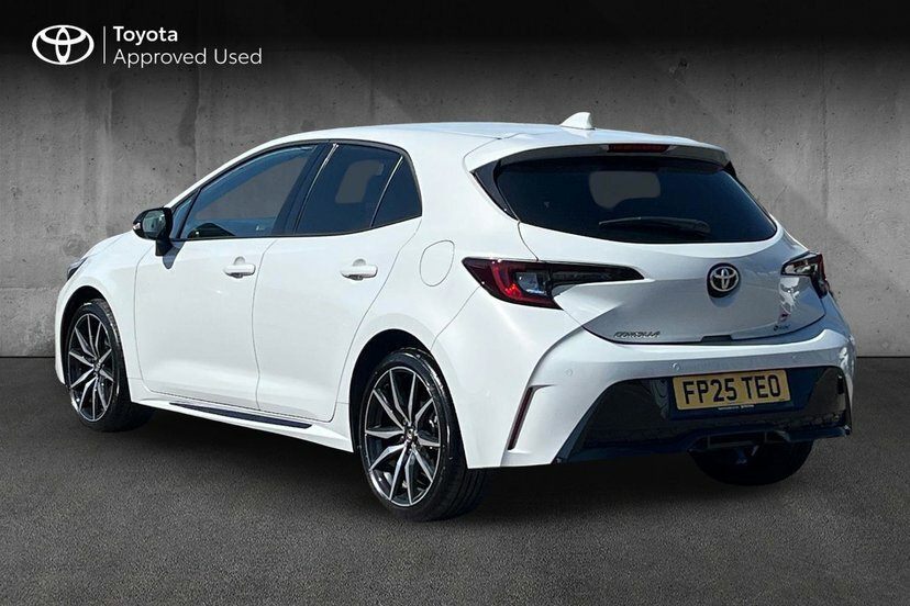 Toyota Corolla 1.8 Vvt-h Gr Sport Hatchback Hybrid Cvt White #4