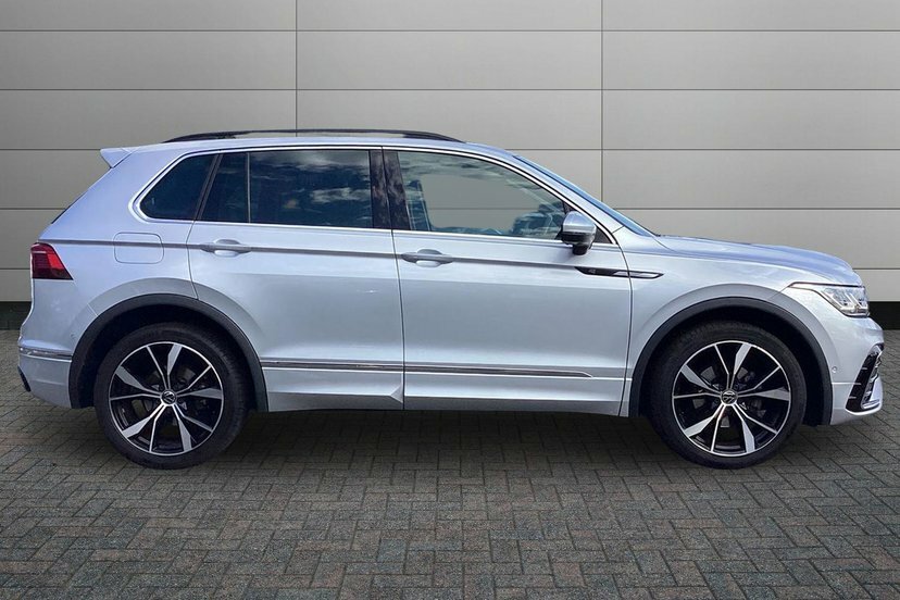 Volkswagen Tiguan 1.5 Tsi R-line Suv Dsg 150 Ps Silver #4