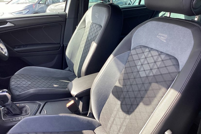 Volkswagen Tiguan Elegance Silver #21