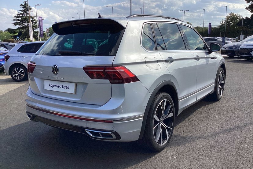 Volkswagen Tiguan Elegance Silver #17