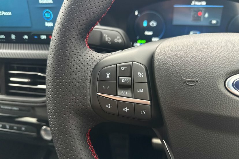 Ford Kuga 2.5 Phev Sound Edition Cvt White #25