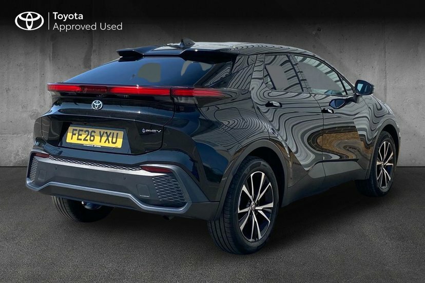 Toyota C-Hr 2.0 Vvt 13.6Kwh Design Suv Plug-in Hybr Black #2