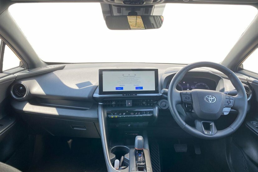 Toyota C-Hr 2.0 Vvt 13.6Kwh Design Suv Plug-in Hybr Black #5