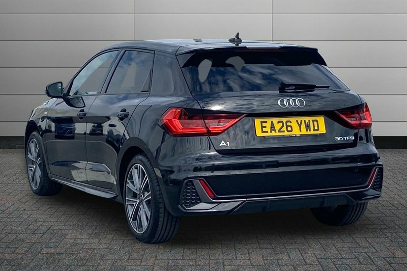 Audi A1 1.0 Tfsi 30 S Line Sportback S Tronic EA26YWD Black #3