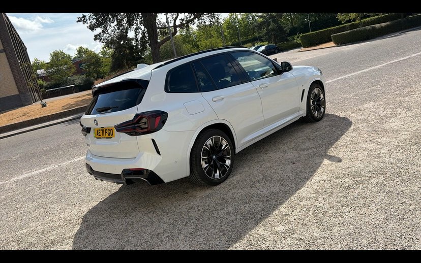 BMW iX3 80Kwh Premier Edition Suv Grey #24