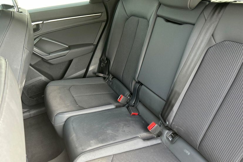 Audi Q3 40 Tfsi Quattro S Line S Tronic Cs Pack Black #8