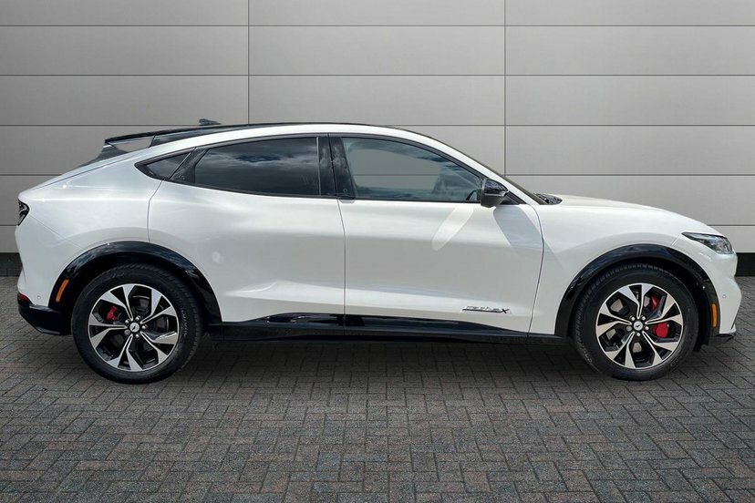 Ford Mustang Mach-E Extended Range 91Kwh Premium Suv White #4