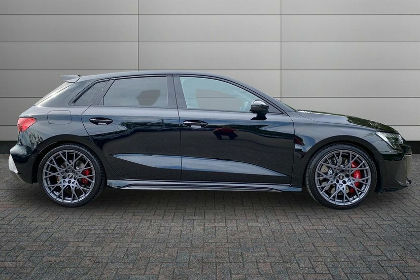 Audi RS3 2.5 Tfsi Carbon Black Sportback S Troni Black #4