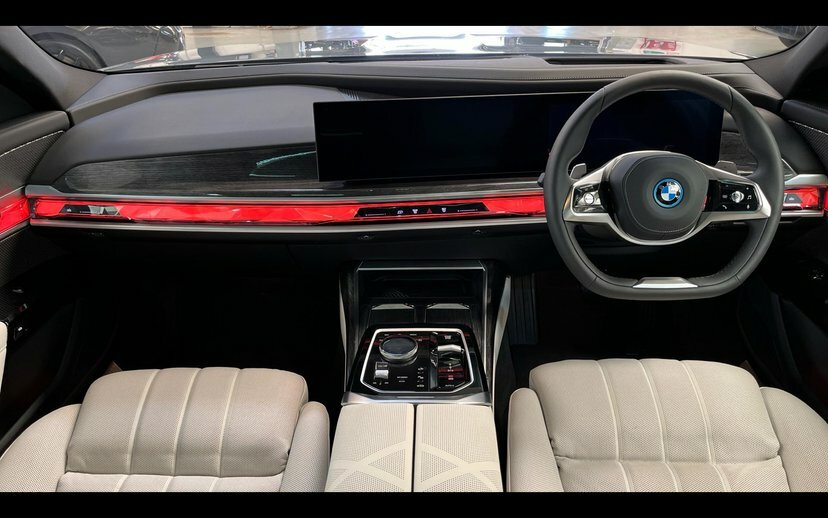 BMW 7 Series 750E Xdrive Excellence Grey #4