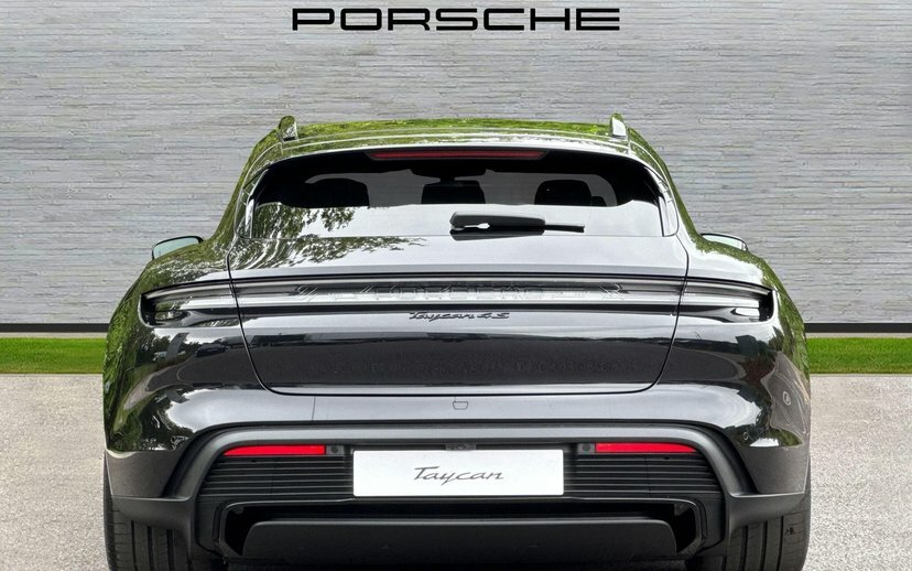 Porsche Taycan Performance Plus 105Kwh Black Edition 4S Sport Tur #6