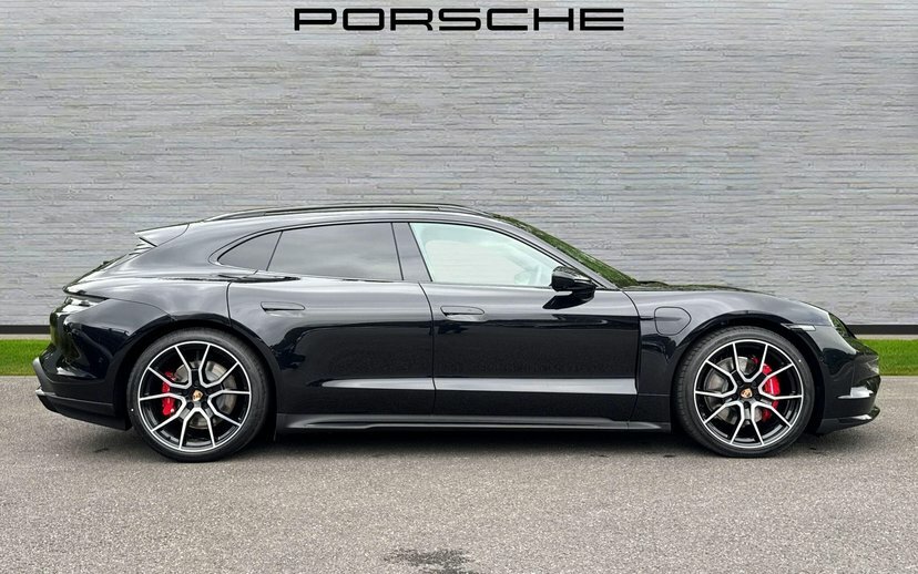 Porsche Taycan Performance Plus 105Kwh Black Edition 4S Sport Tur #2