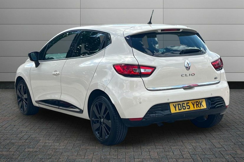 Renault Clio 1.5 Dci Dynamique S Nav Hatchback Manua White #3