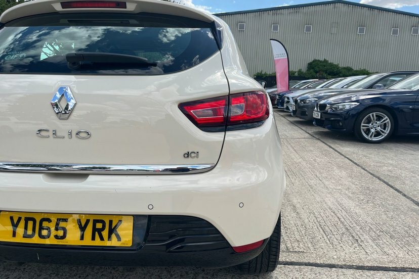 Renault Clio Hatchback 0.9 Tce Dynamique S Medianav Euro 5 Ss White #25