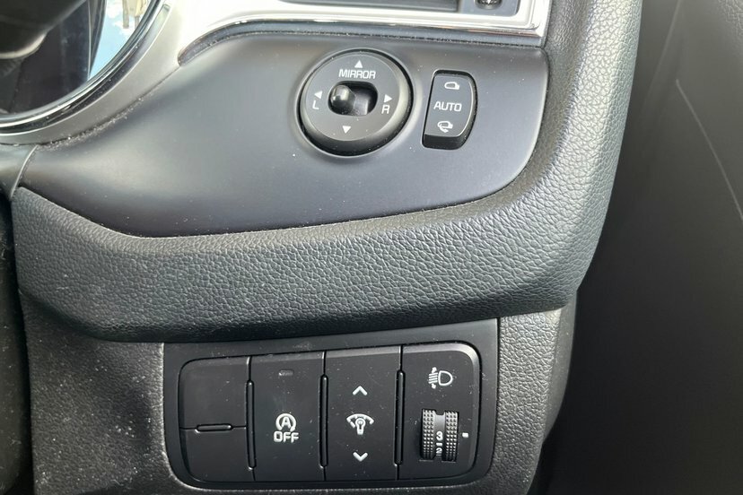 Kia Ceed 1.6 Gdi 2 Hatchback Euro 6 Ss Black #19