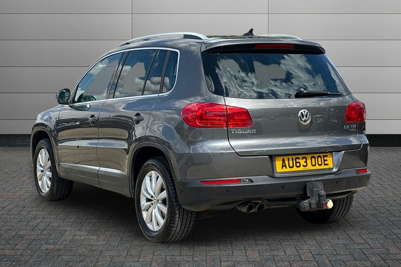 Volkswagen Tiguan 2.0 Tdi Bluemotion Tech Match Suv Dsg 4 Grey #3