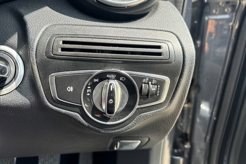 Mercedes-Benz C Class C250 D Sport Premium Silver #19