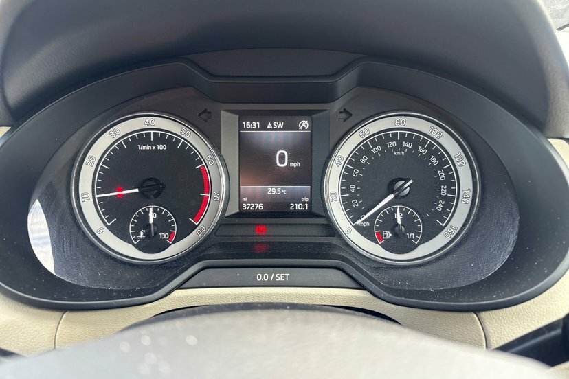 Skoda Octavia 2.0 Tdi Se L Euro 6 Ss Black #27