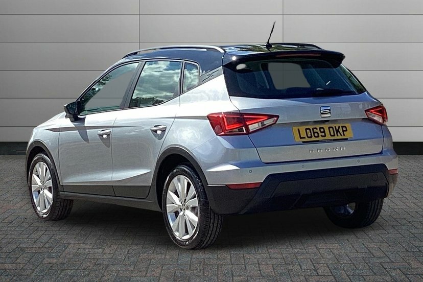 Seat Arona 1.0 Tsi Gpf Se Technology Suv Dsg 115 LO69OKP Black #3