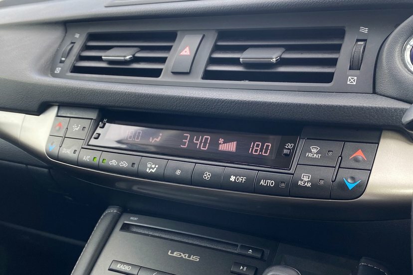 Lexus CT 1.8 200H Advance Cvt Euro 6 Ss Black #20
