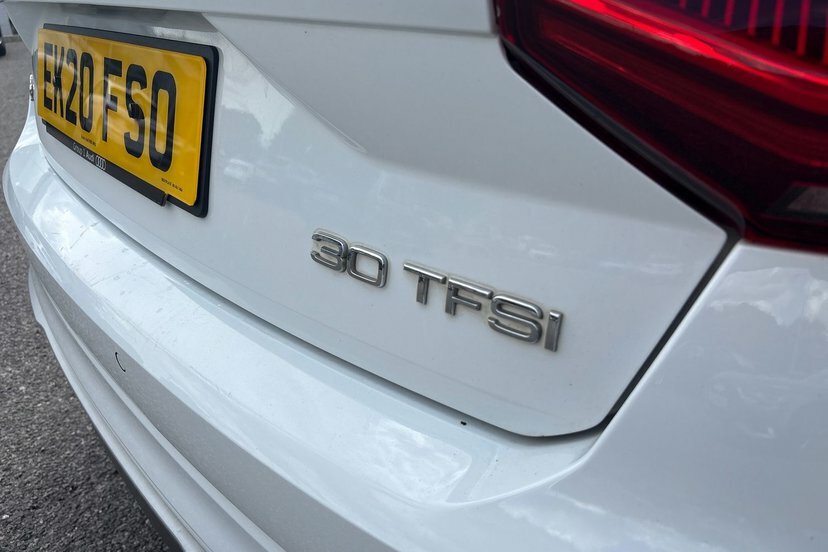 Audi Q2 Sport 35 Tfsi 150 Ps 6-Speed White #28