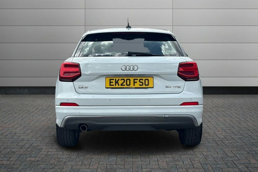 Audi Q2 Sport 35 Tfsi 150 Ps 6-Speed White #11