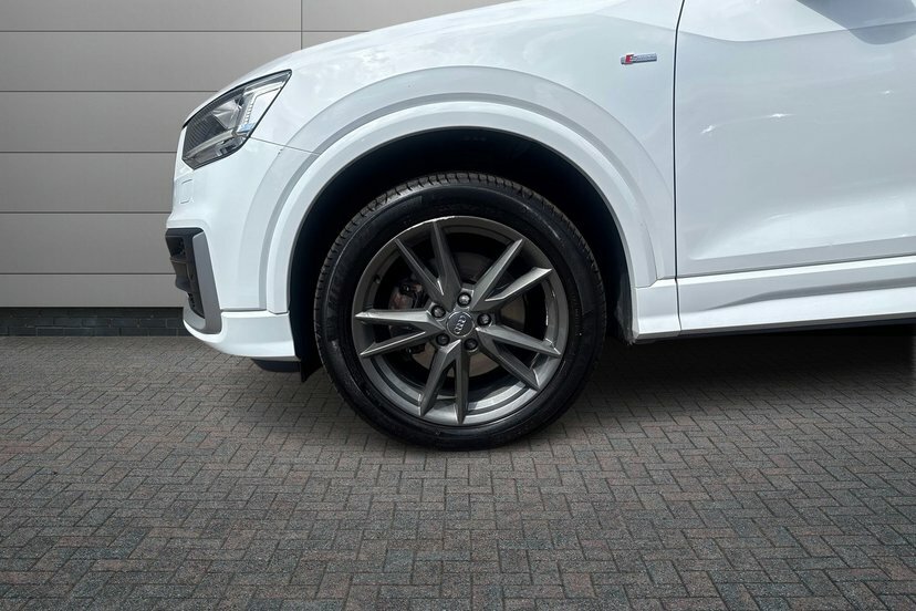 Audi Q2 2.0 Tfsi S Line Suv S Tronic Quattro 1 GU67OVE White #5