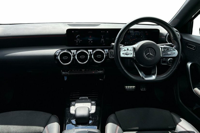 Mercedes-Benz A Class 1.3 A 180 Amg Line Executive 135 Bhp White #7